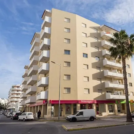 Millenium Vista Mar- 2 Passos Da *