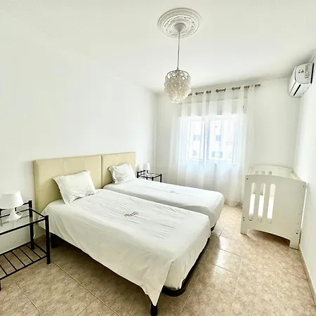 Millenium Vista Mar- 2 Passos Da * Quarteira